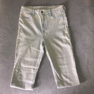 Hollister light wash high waisted jeans